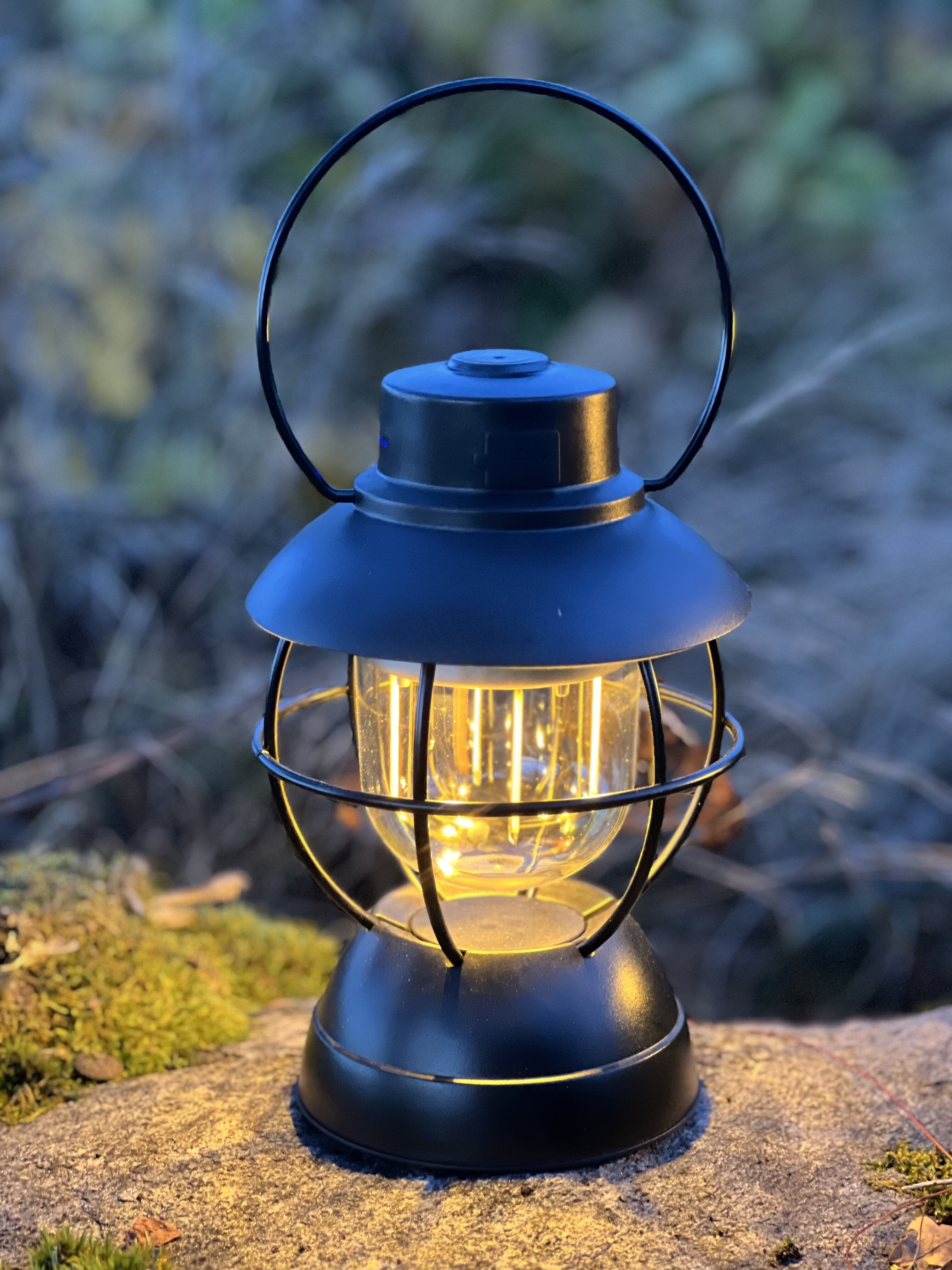 North Trail Retro Hut Lantern