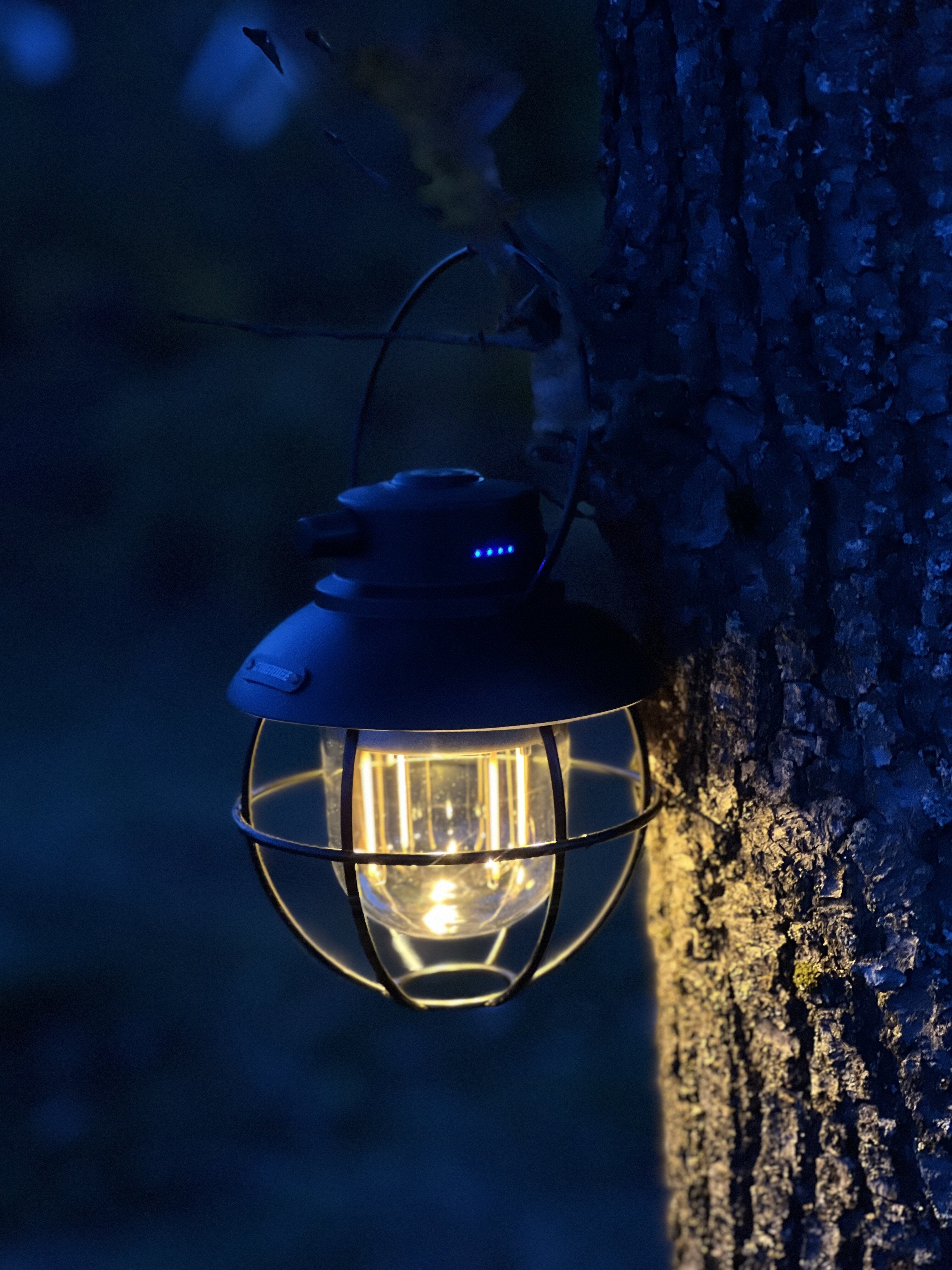 North Trail Retro Hut Lantern