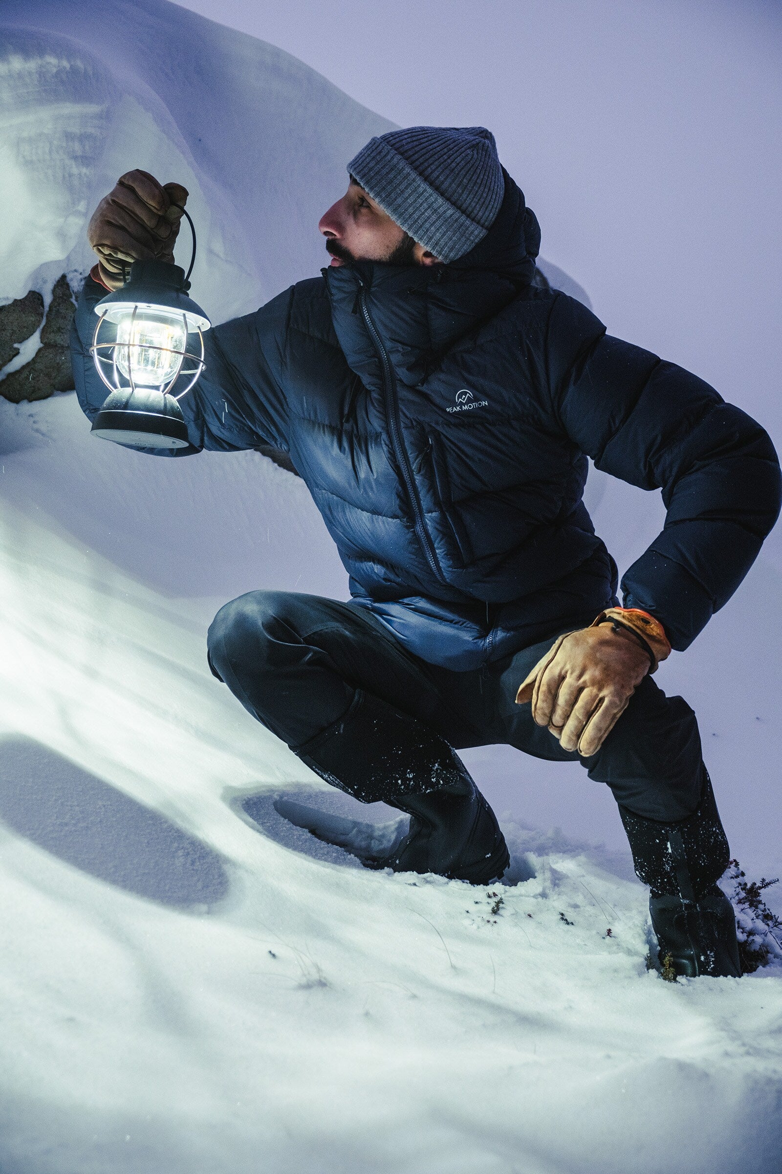 North Trail Retro Hut Lantern